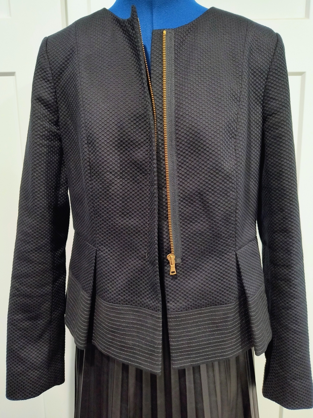Ann Taylor Black Textured Zip-Front Blazer with Gold Hardware - Picture 3 of 7